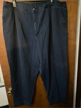 28w Womens dark blue dress pants by Carolina blues.